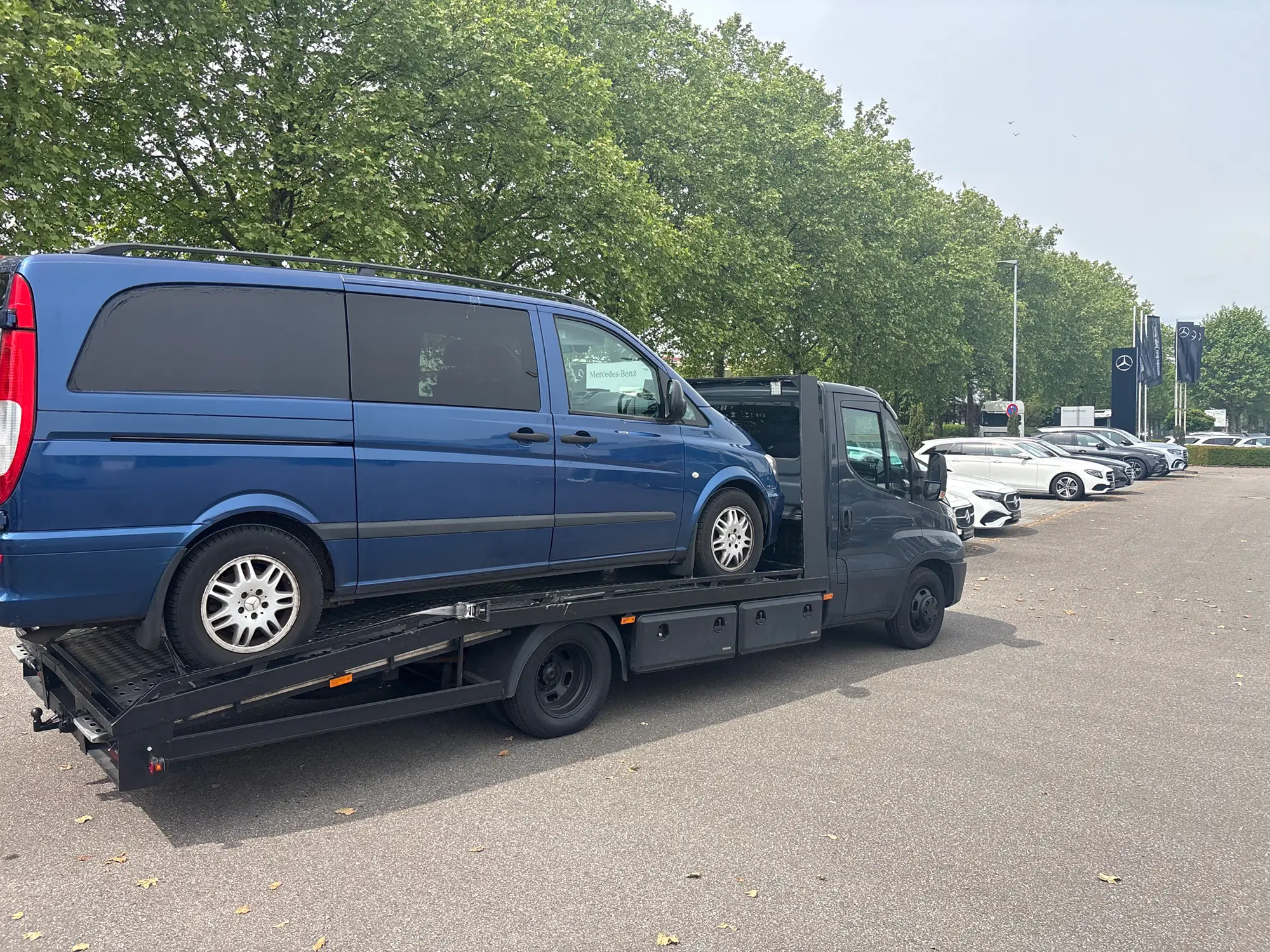 Officiële regels auto slepen in Nederland